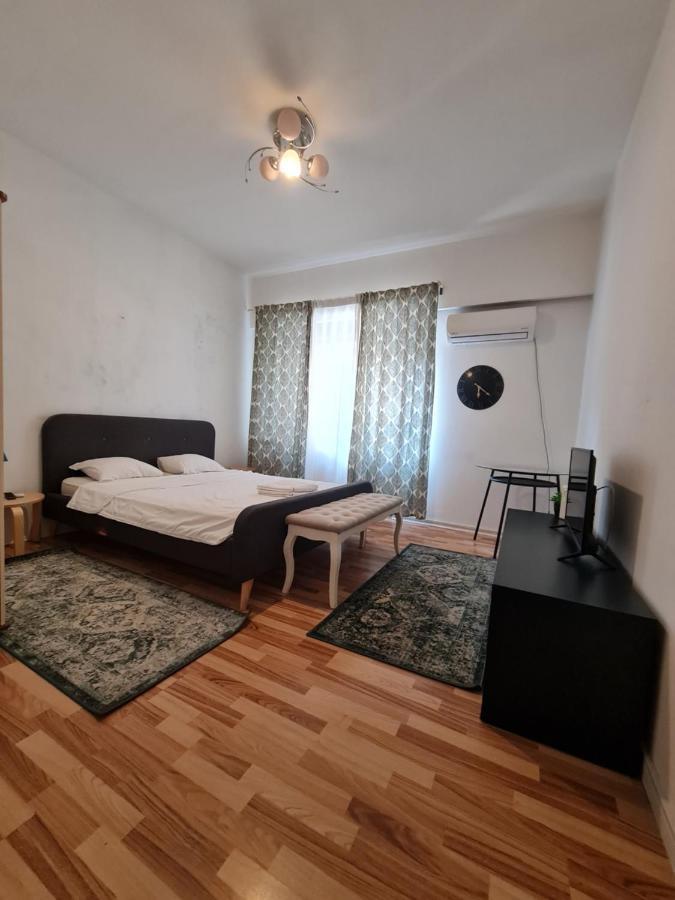 Color Apartments Nicolae Tonitza St Bucureşti Ngoại thất bức ảnh