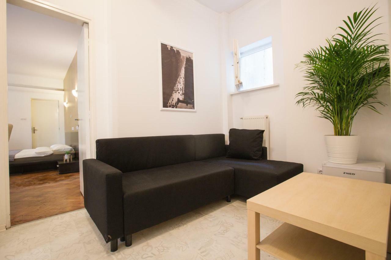 Color Apartments Nicolae Tonitza St Bucureşti Ngoại thất bức ảnh