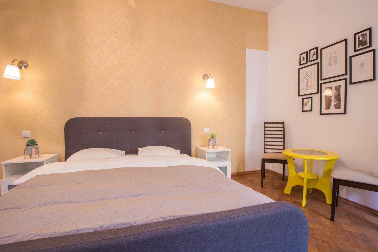Color Apartments Nicolae Tonitza St Bucureşti Ngoại thất bức ảnh