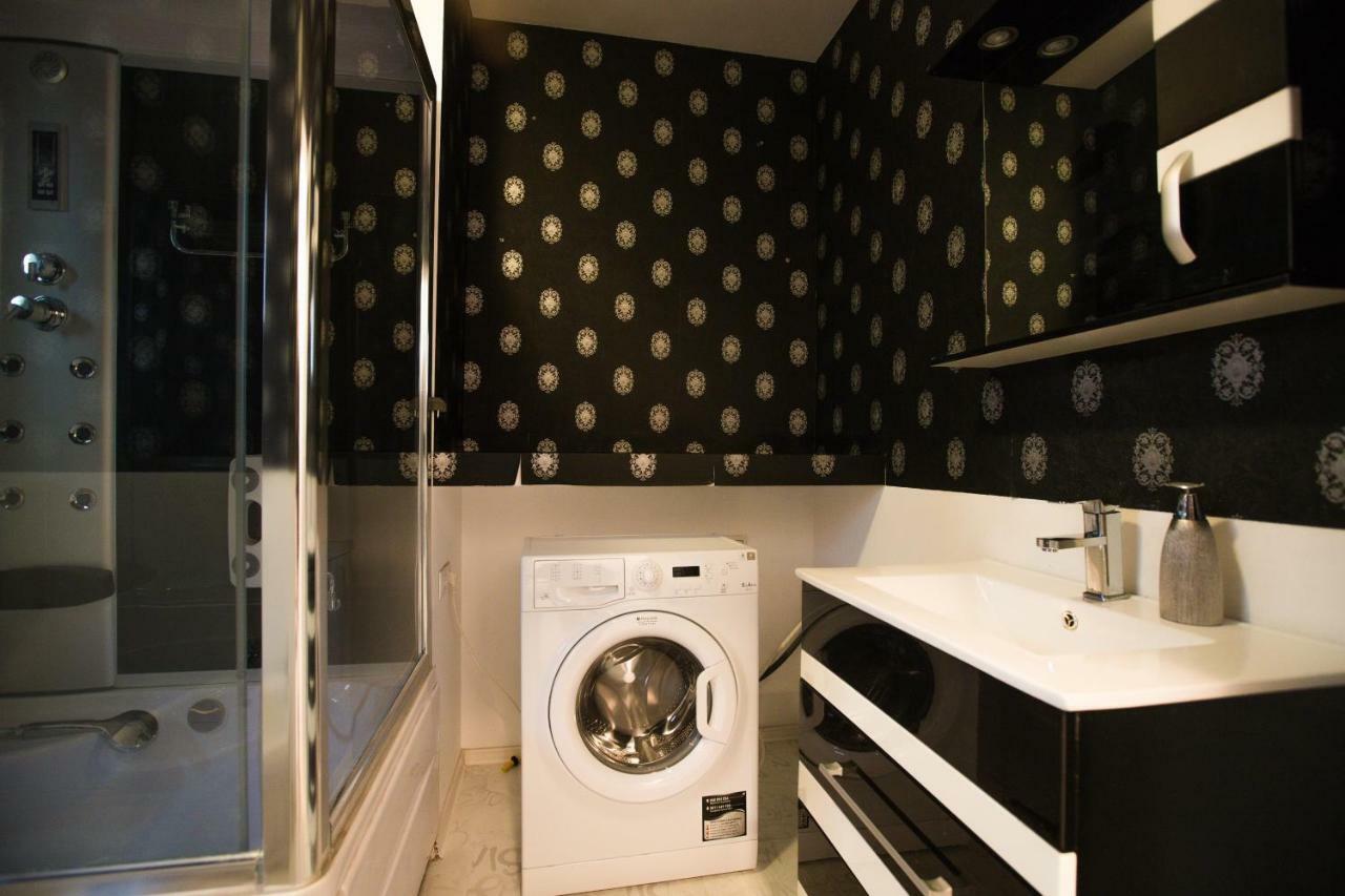 Color Apartments Nicolae Tonitza St Bucureşti Ngoại thất bức ảnh