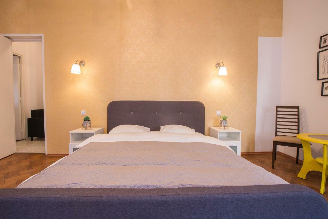 Color Apartments Nicolae Tonitza St Bucureşti Ngoại thất bức ảnh