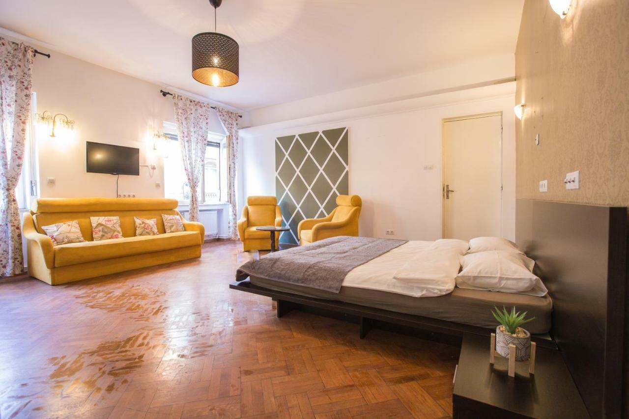 Color Apartments Nicolae Tonitza St Bucureşti Ngoại thất bức ảnh