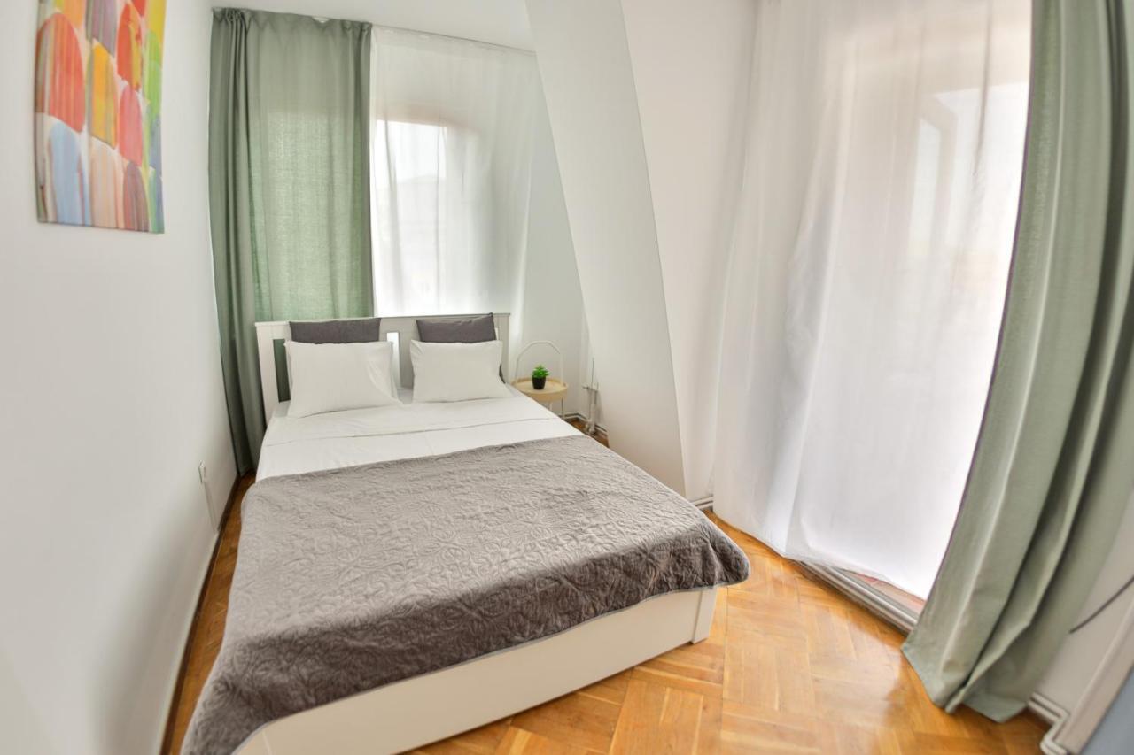 Color Apartments Nicolae Tonitza St Bucureşti Ngoại thất bức ảnh